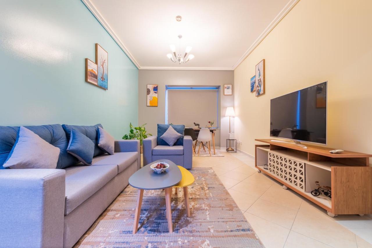 Trinity Holiday Homes - Sheikh Zayed Road Near To Financial Center Metro Station Dubai Exterior foto