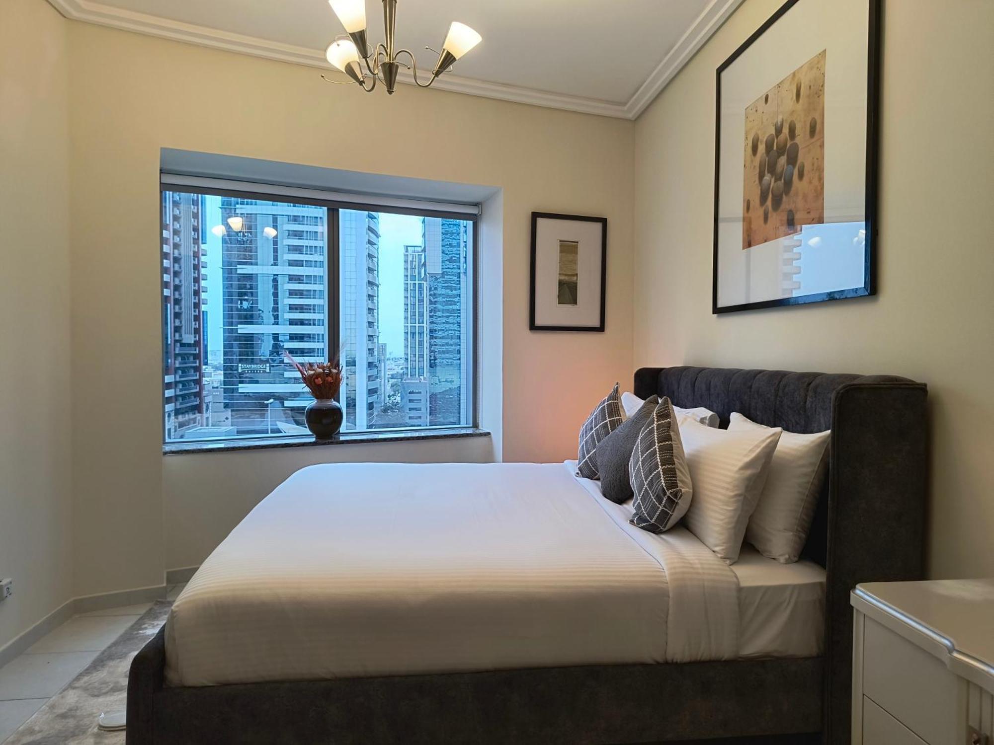 Trinity Holiday Homes - Sheikh Zayed Road Near To Financial Center Metro Station Dubai Exterior foto