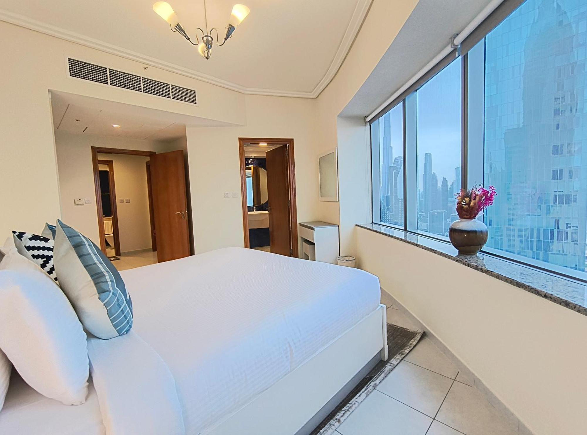 Trinity Holiday Homes - Sheikh Zayed Road Near To Financial Center Metro Station Dubai Exterior foto